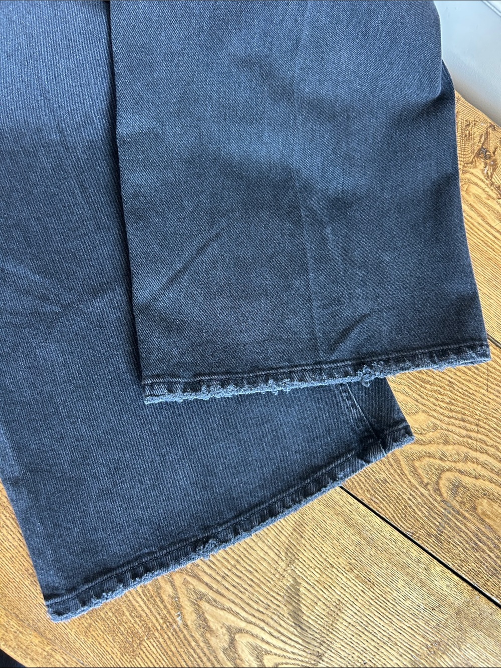Good American Wide Leg Solution Jeans Black377 - Picture 4 of 15